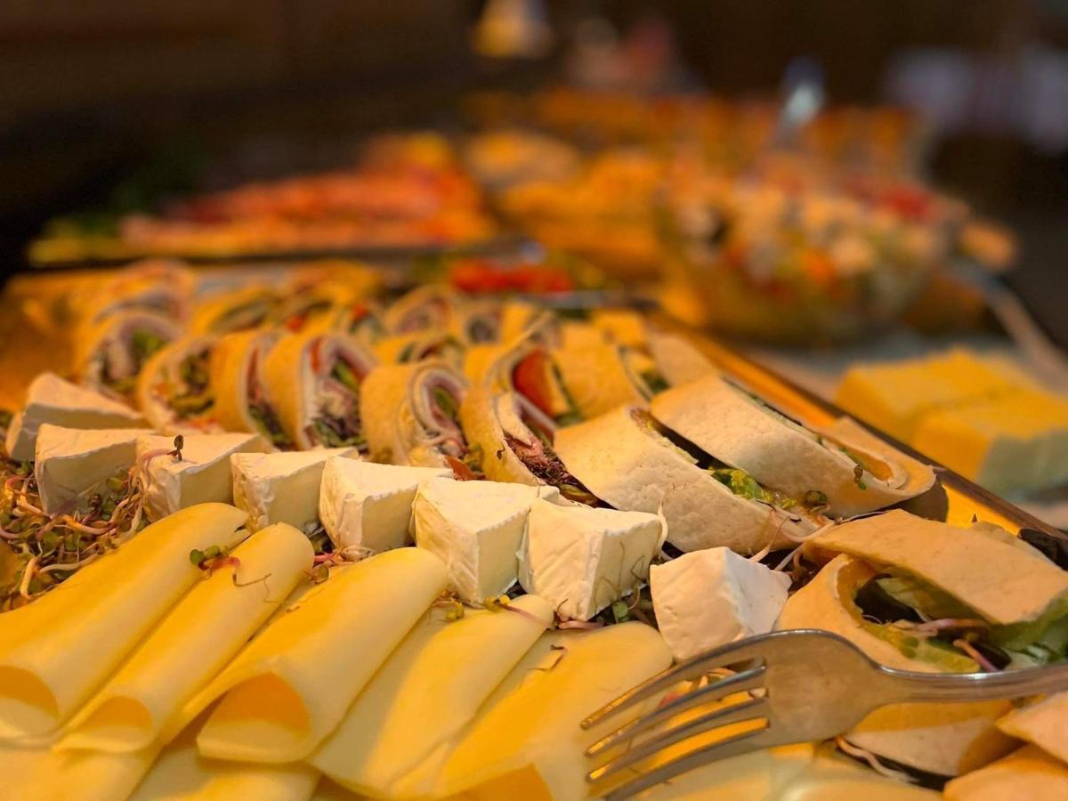 Restauracja Noclegi Ruczaj Nowy Targ Buitenkant foto